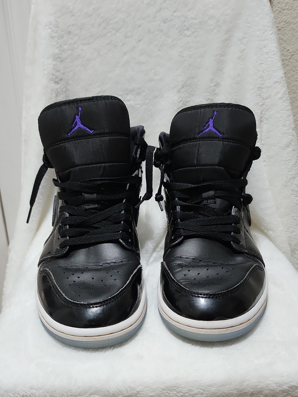 Men's Nike Jordan 1 Mid with Purple Jumpman 10.5